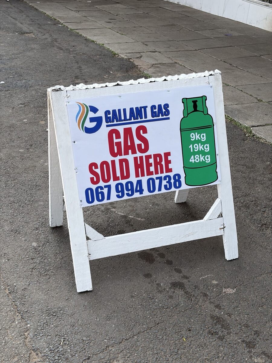 Gallant Gas shop sign